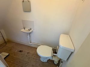 Photo 5- click for photo gallery